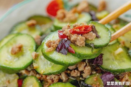 吃瓜技能的视频,跟随视频学习高效吃瓜技巧