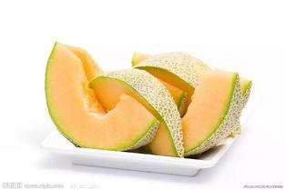 崇信吃哈密瓜视频,哈密瓜的甜蜜诱惑