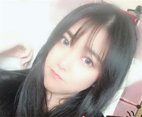 斗鱼一姐吃瓜视频下载,揭秘网络红人幕后生活