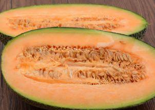 勺子吃哈密瓜视频教程,勺子吃哈密瓜的趣味视频教程